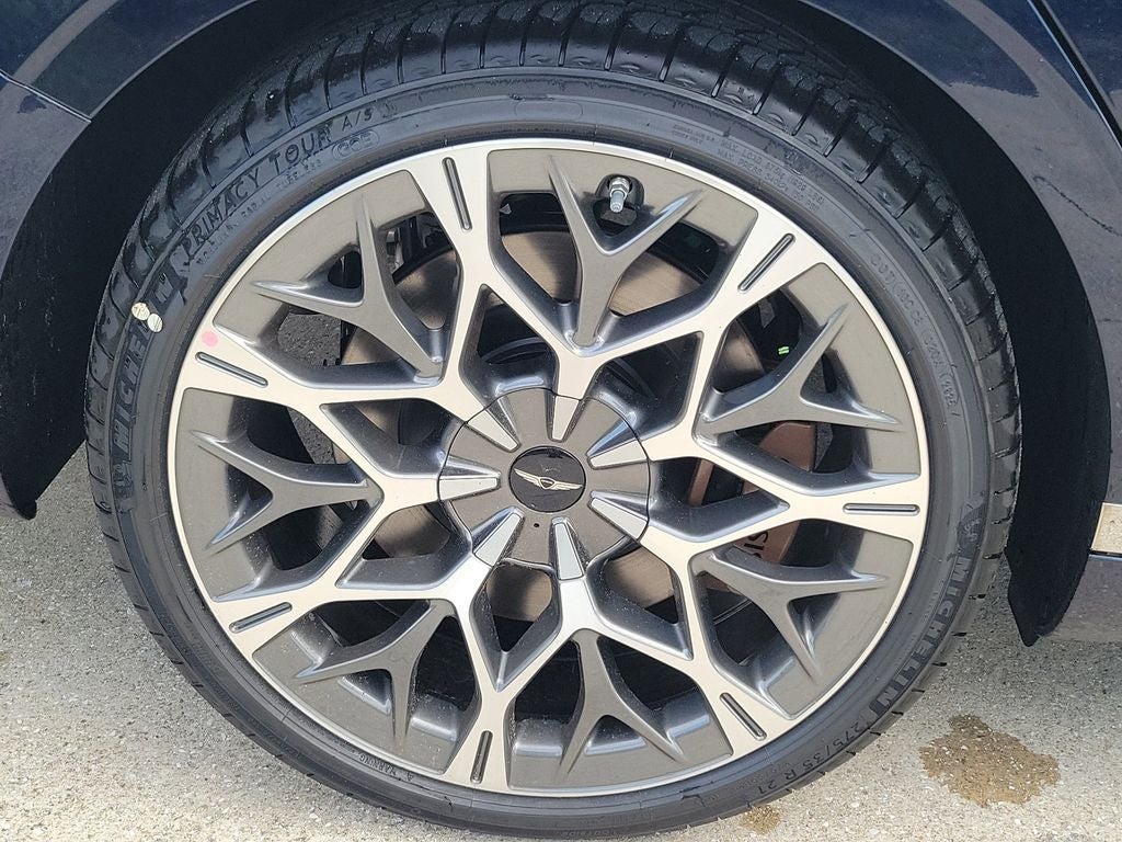 2026 Genesis G90 e-SC