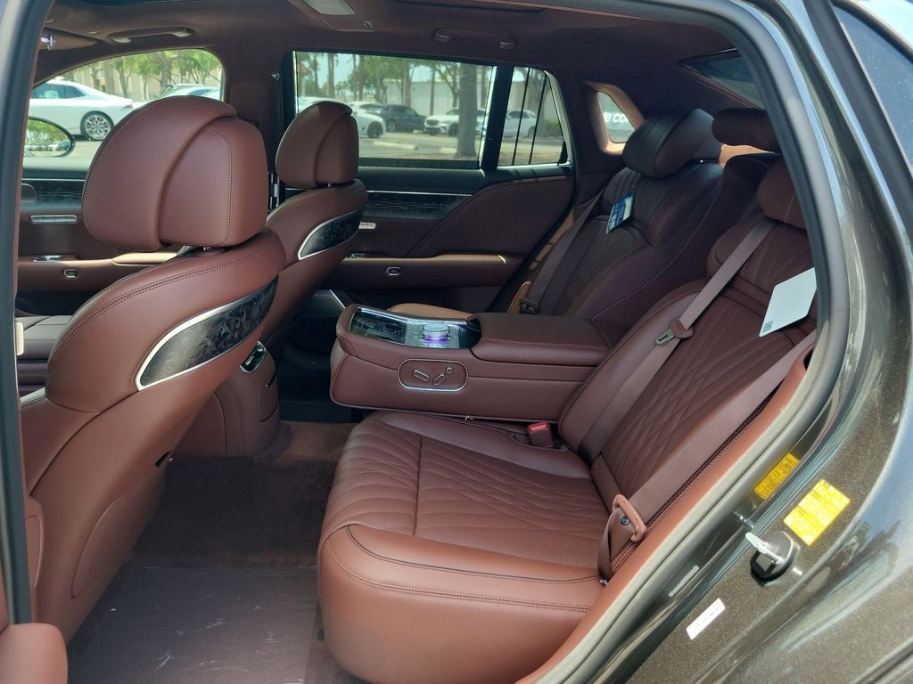 2026 Genesis G90 e-SC
