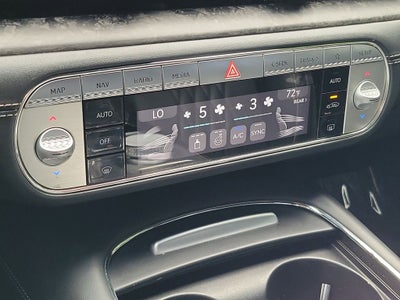 2023 Genesis G90 e-SC