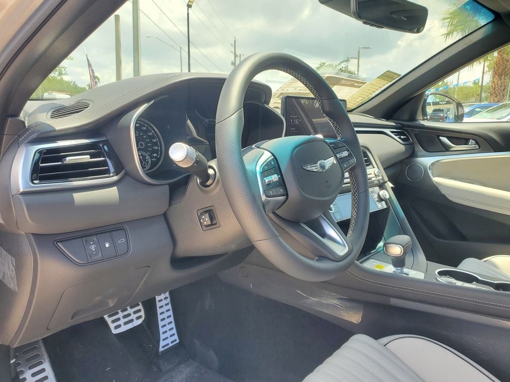 2025 Genesis G70 2.5T