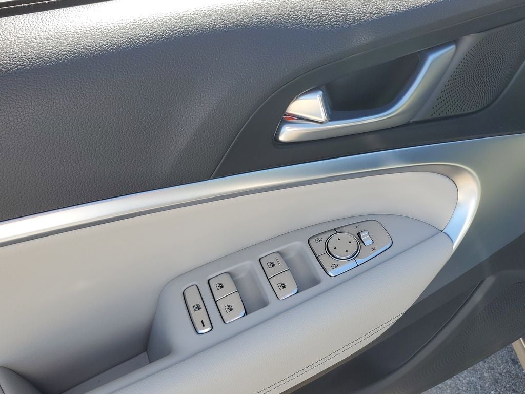 2025 Genesis G70 2.5T Certified