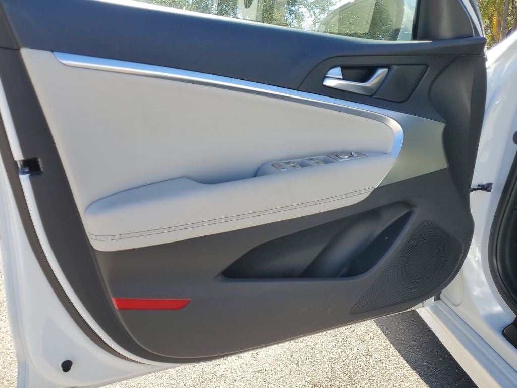 2025 Genesis G70 2.5T Certified