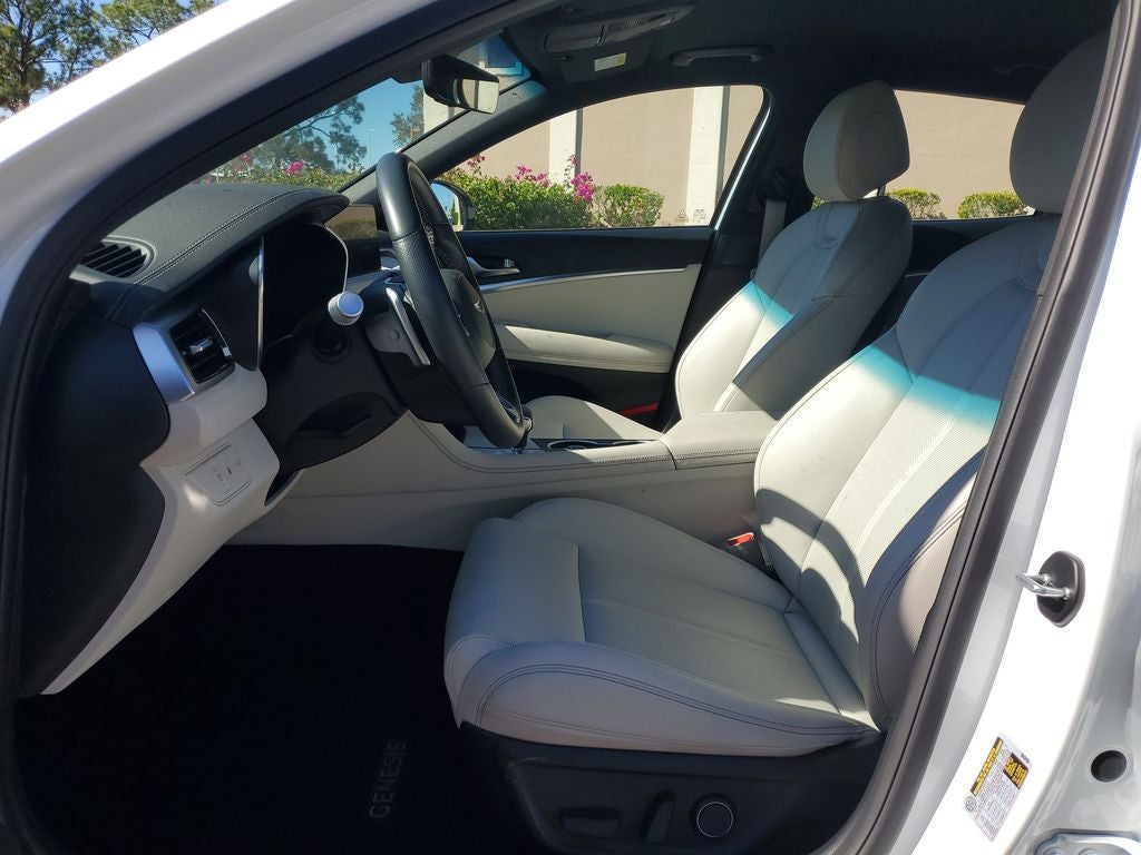 2025 Genesis G70 2.5T Certified