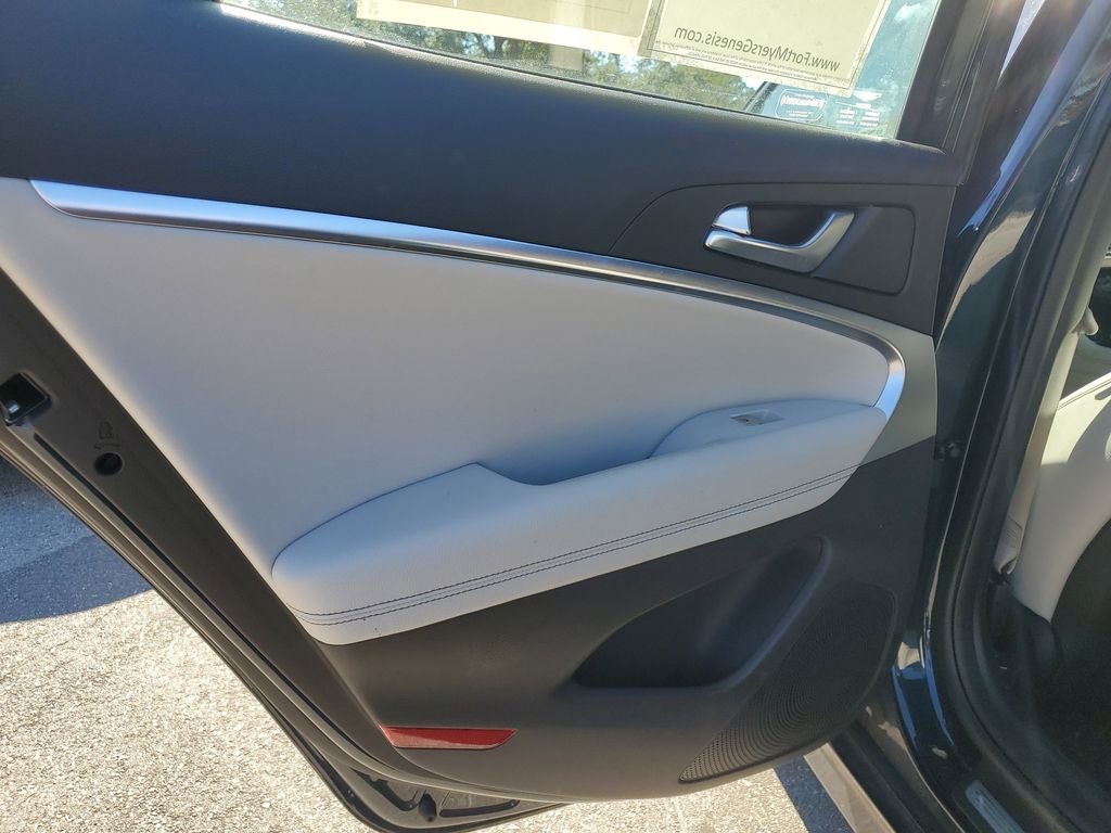 2025 Genesis G70 2.5T Certified