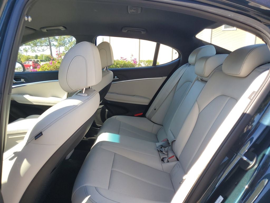 2025 Genesis G70 2.5T Certified