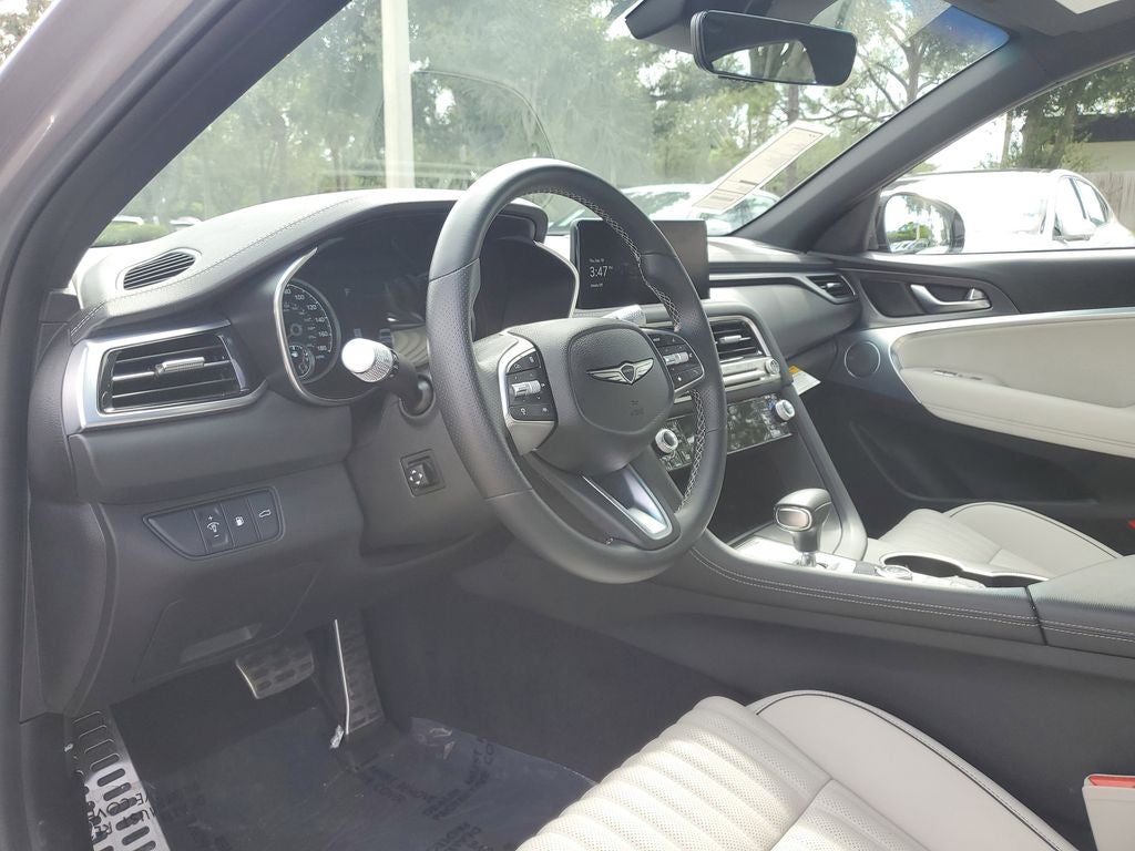 2025 Genesis G70 2.5T LIKE NEW CERTIFIED