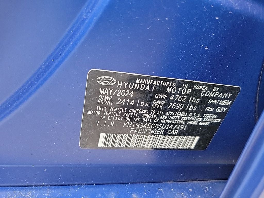 2025 Genesis G70 2.5T