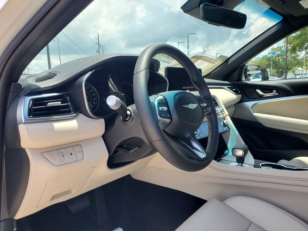 2025 Genesis G70 2.5T