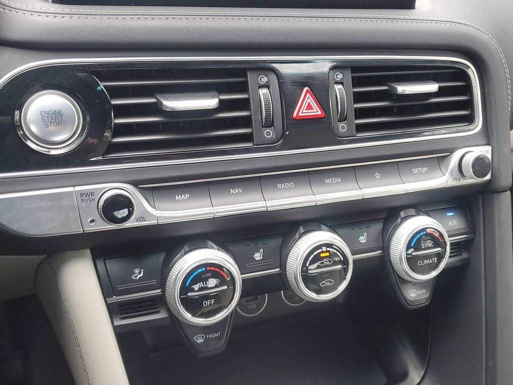 2023 Genesis G70 2.0T LIKE NEW CERTIFIED