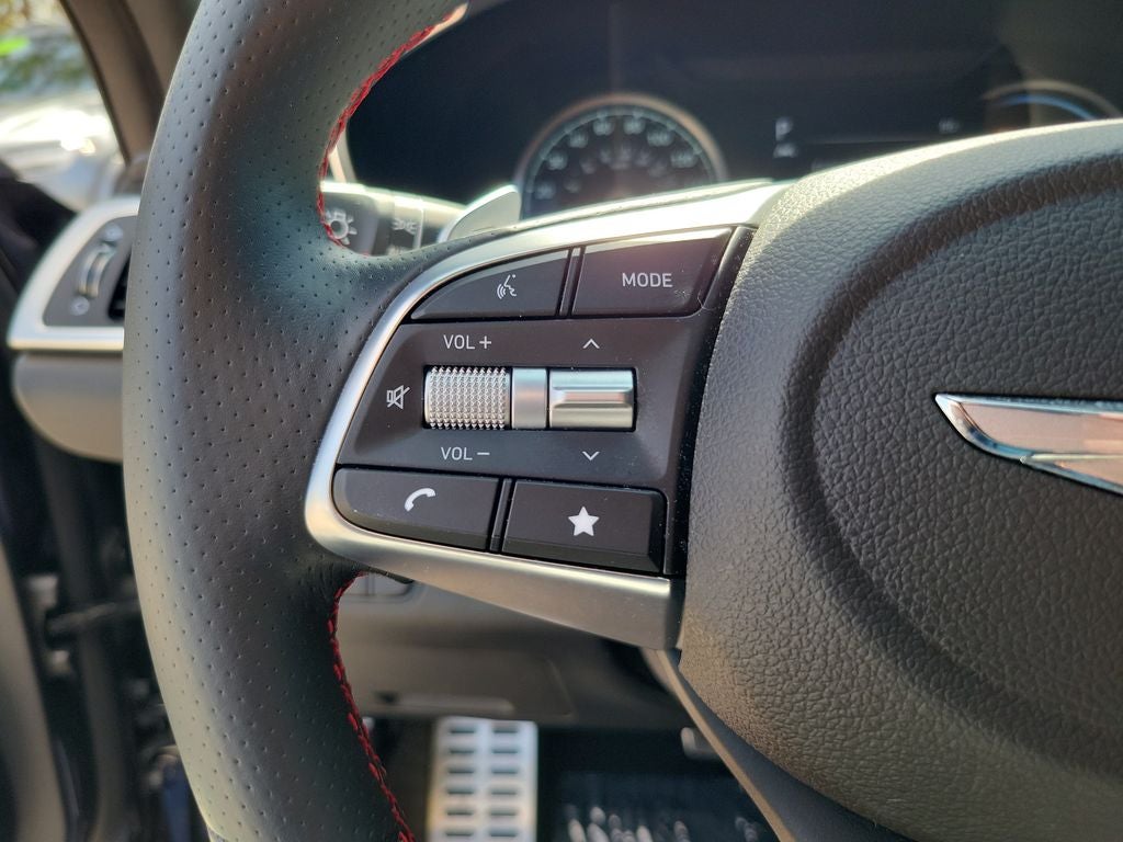 2023 Genesis G70 2.0T Sport Prestige