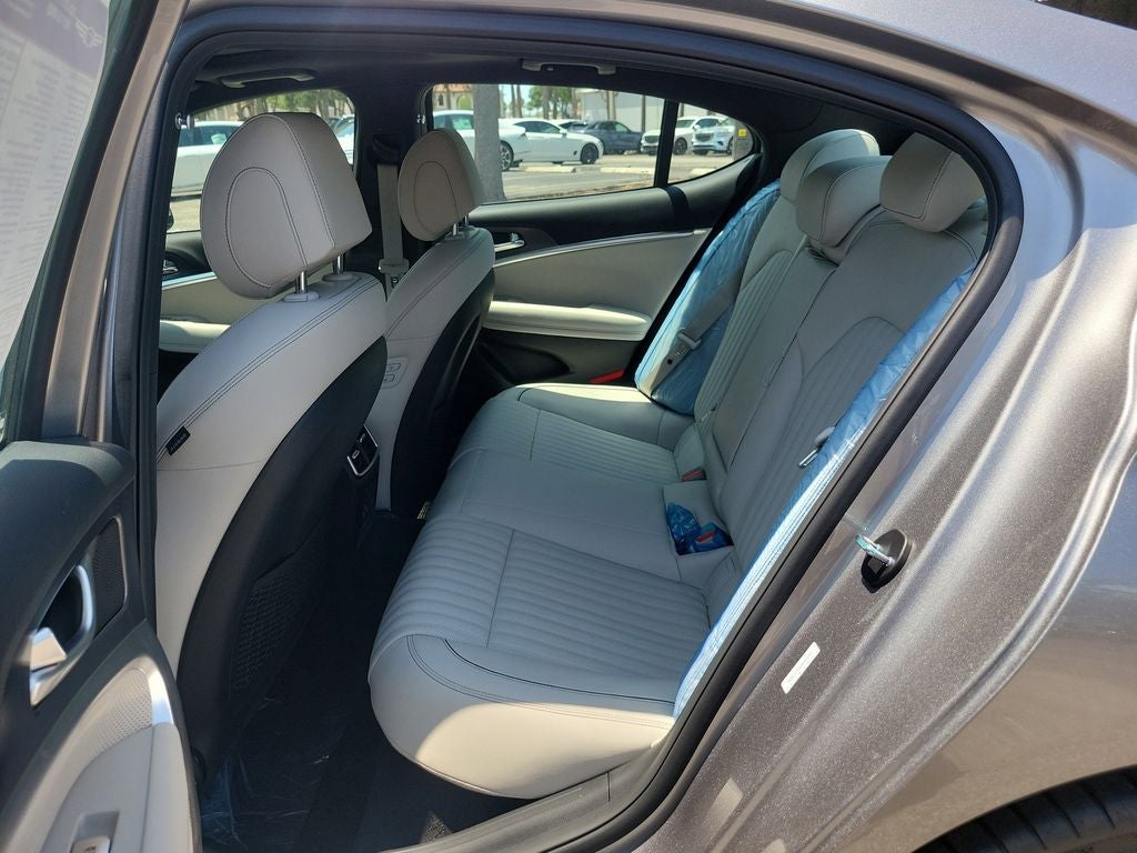 2026 Genesis G70 3.3T Sport Prestige
