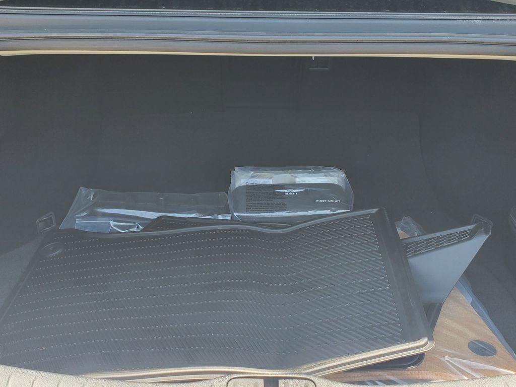 2025 Genesis G80 2.5T