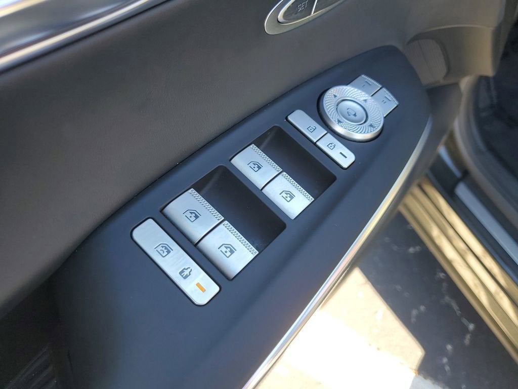 2025 Genesis GV70 2.5T SPORT PRESTIGE