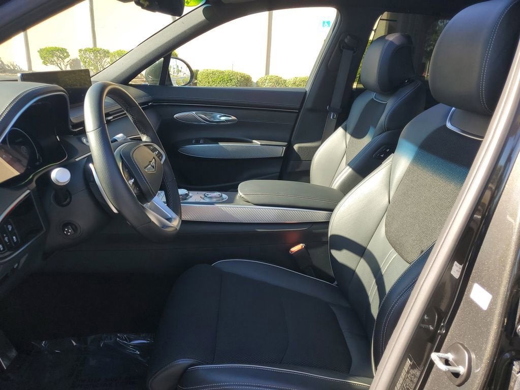 2025 Genesis GV70 2.5T SPORT PRESTIGE