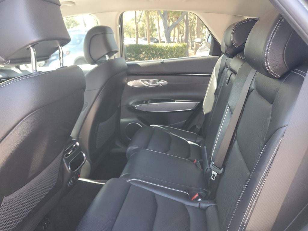 2022 Genesis GV70 2.5T