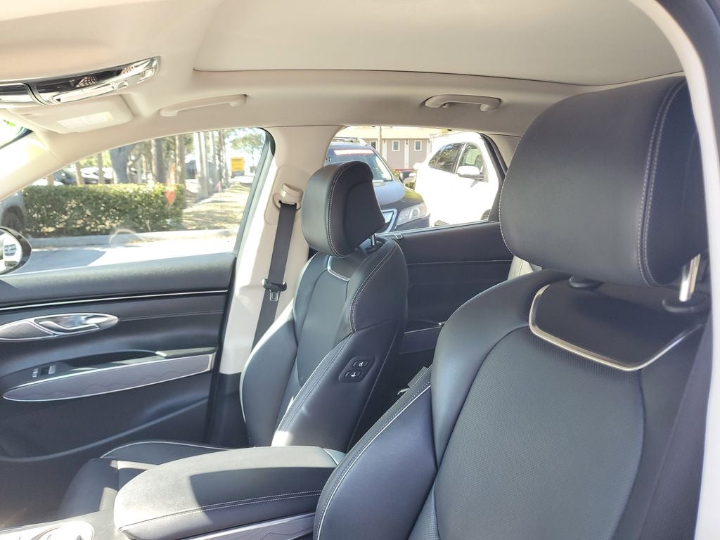 2022 Genesis GV70 2.5T