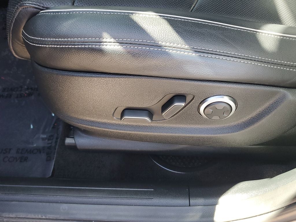 2022 Genesis GV70 2.5T