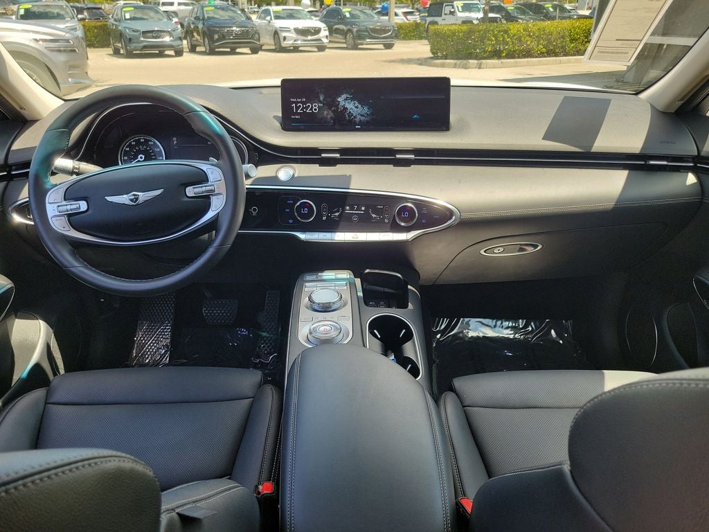 2025 Genesis GV70 2.5T
