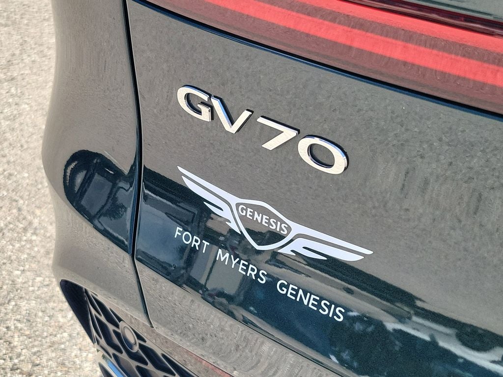 2023 Genesis GV70 2.5T