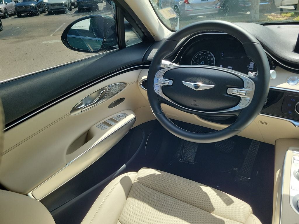 2023 Genesis GV70 2.5T