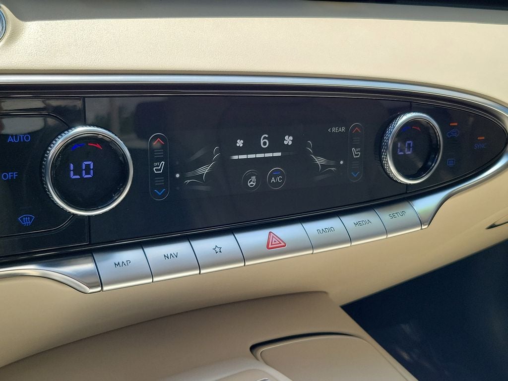 2023 Genesis GV70 2.5T