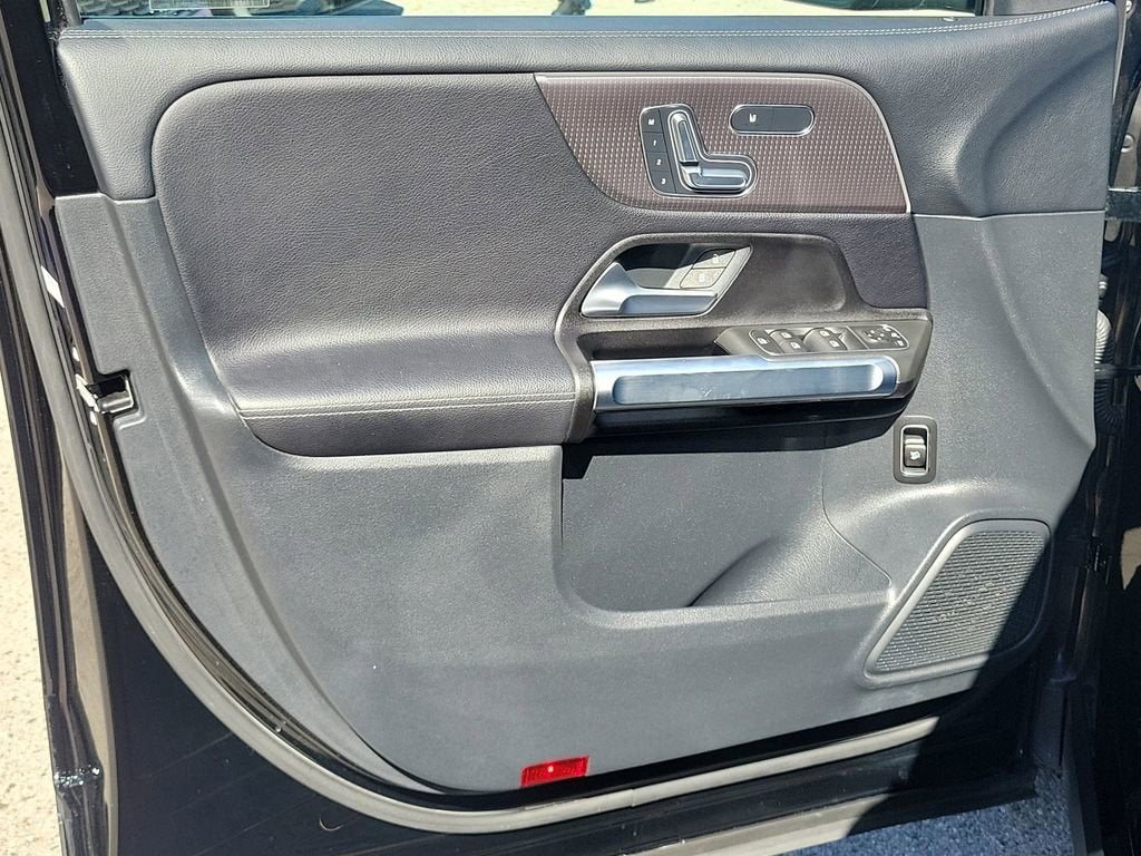 2022 Mercedes-Benz GLB 250