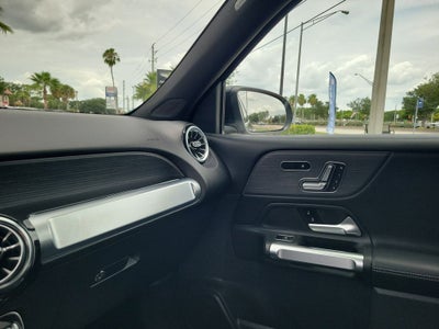 2023 Mercedes-Benz GLB 250 4MATIC®