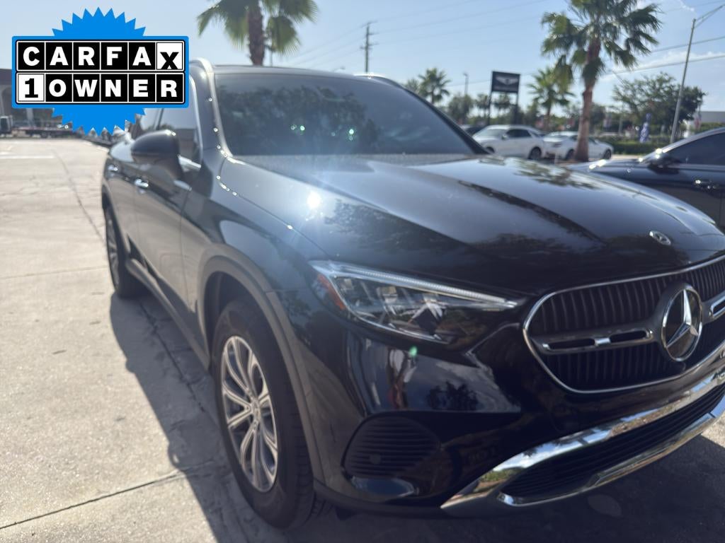 2023 Mercedes-Benz GLC 300