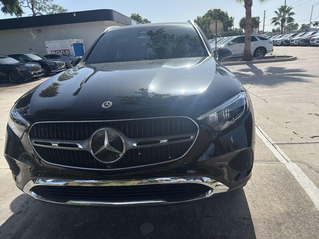 2023 Mercedes-Benz GLC 300