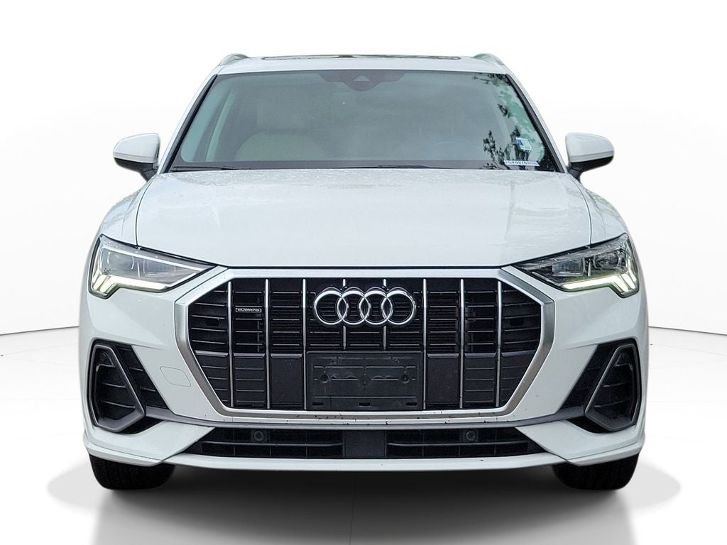 2024 Audi Q3 S line Premium