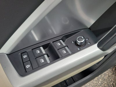 2024 Audi Q3 S line Premium