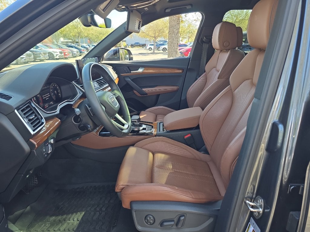 2022 Audi Q5 S line Prestige