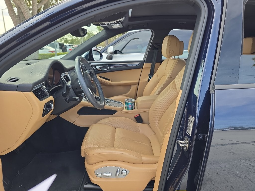 2018 Porsche Macan Macan 1-Owner No Accidents