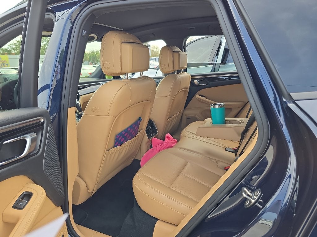 2018 Porsche Macan Macan 1-Owner No Accidents