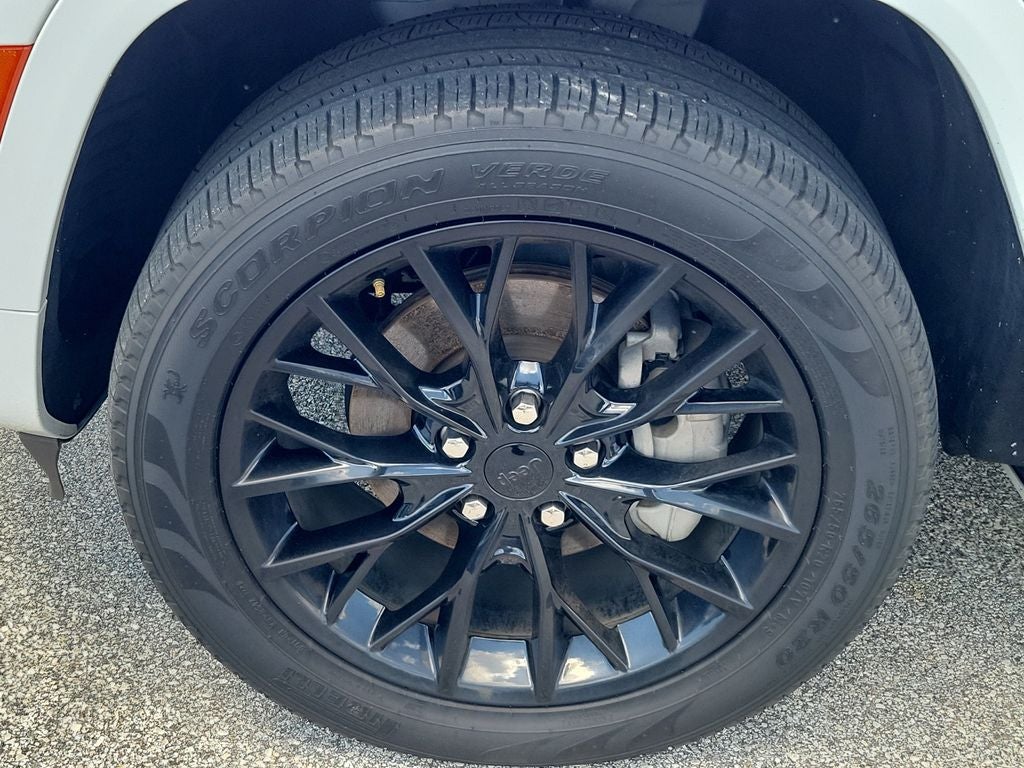2023 Jeep Grand Cherokee Summit