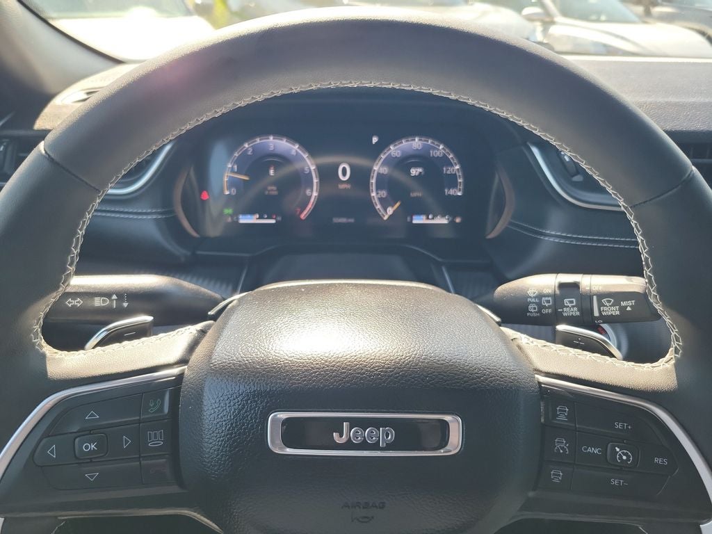 2024 Jeep Grand Cherokee L Laredo