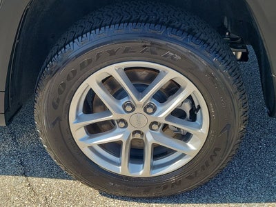 2024 Jeep Grand Cherokee L Laredo