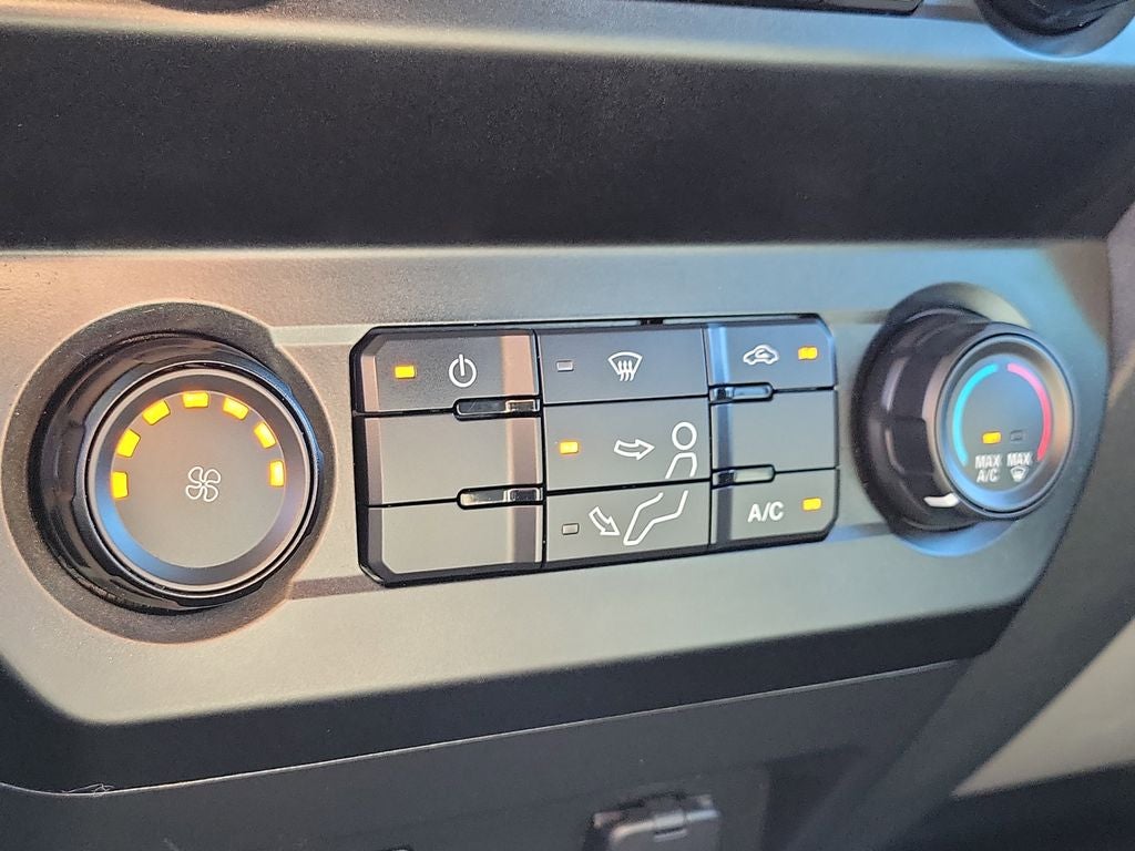 2022 Ford F-350SD XL