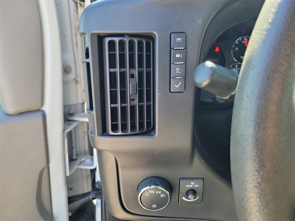 2019 Chevrolet Express 3500 LT Passenger