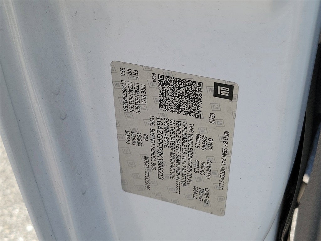 2019 Chevrolet Express 3500 LT Passenger