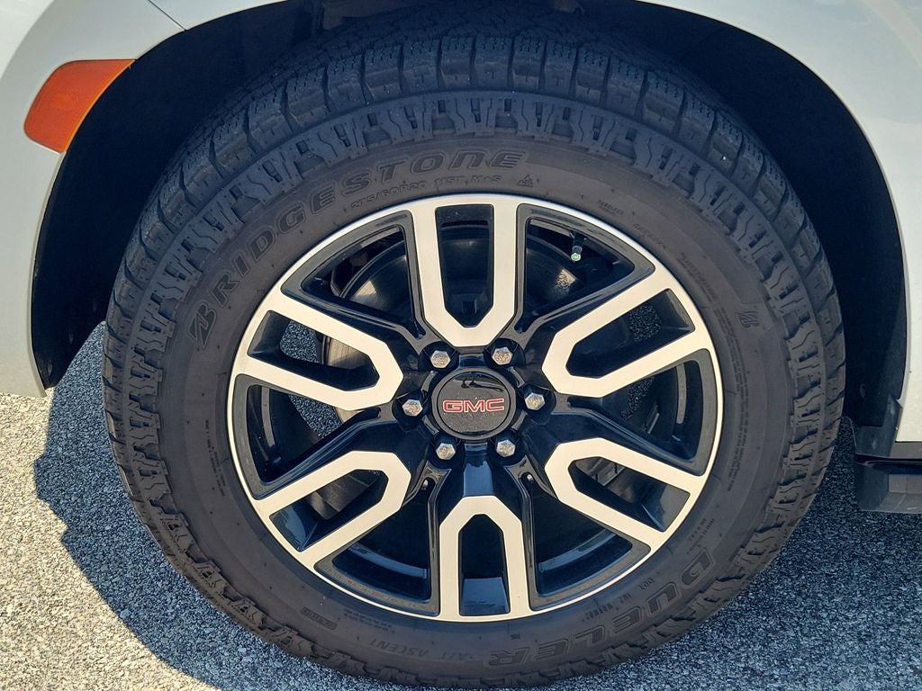 2023 GMC Yukon AT4