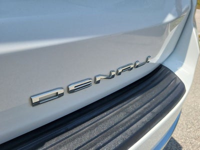 2022 GMC Yukon XL Denali