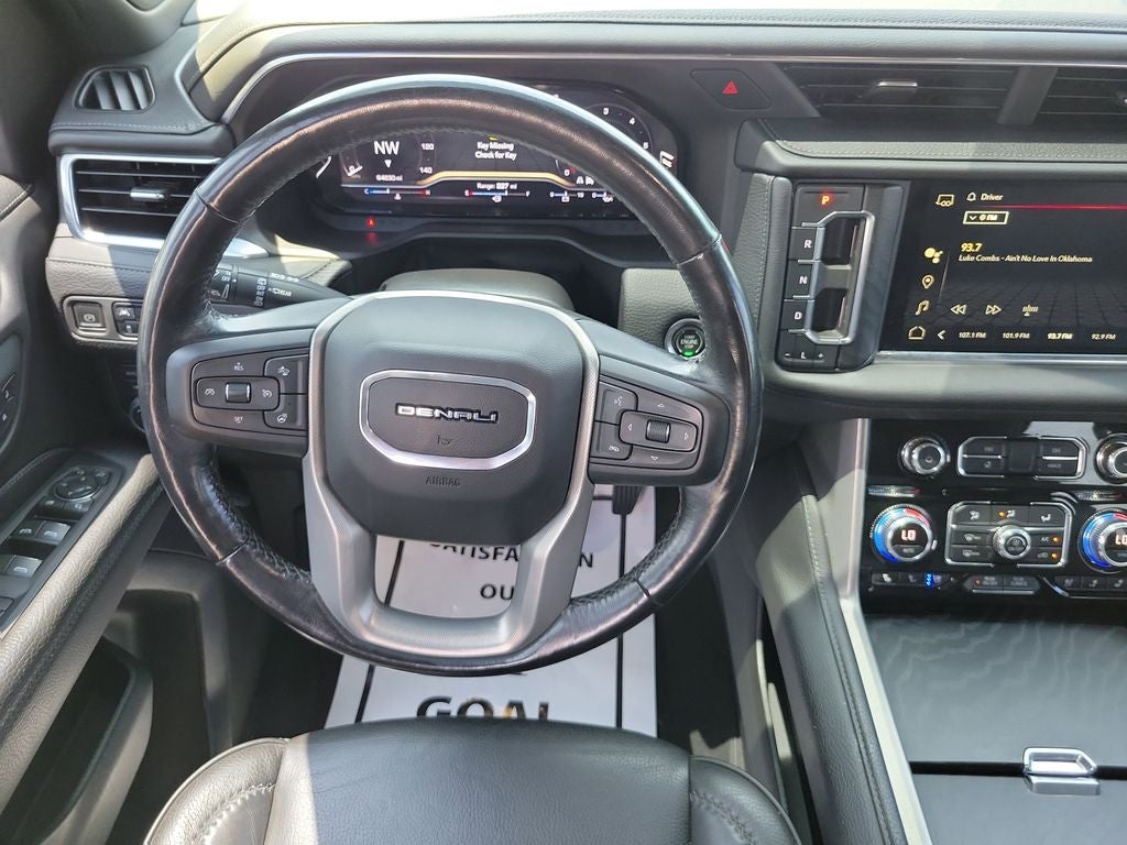 2022 GMC Yukon XL Denali