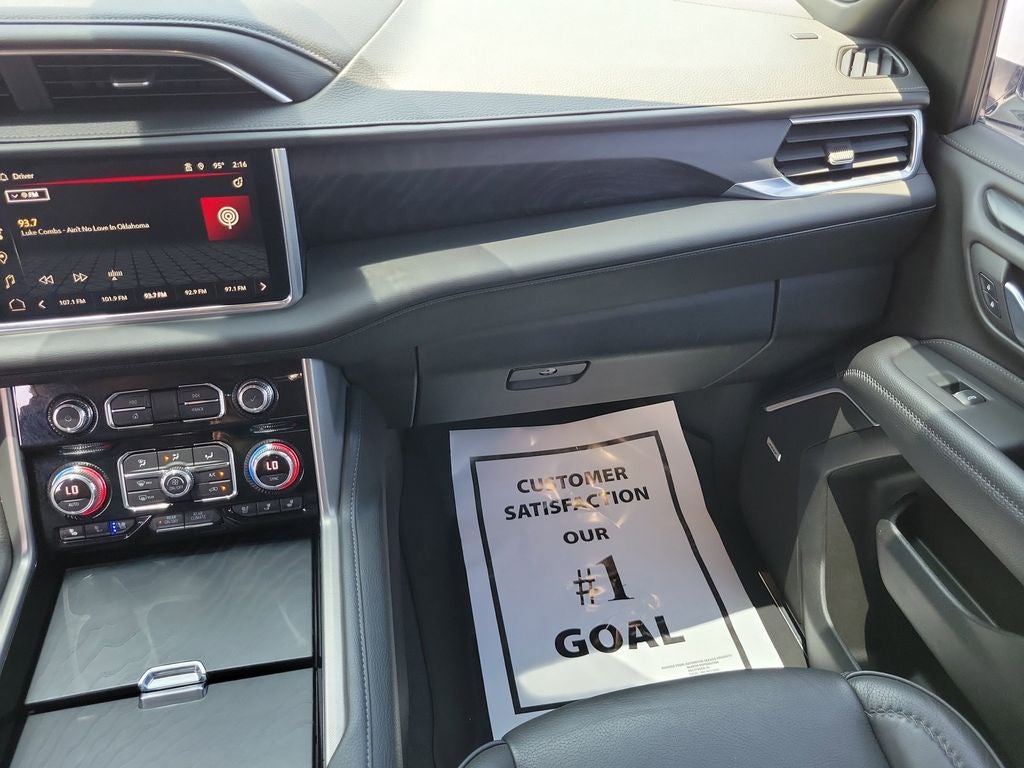 2022 GMC Yukon XL Denali