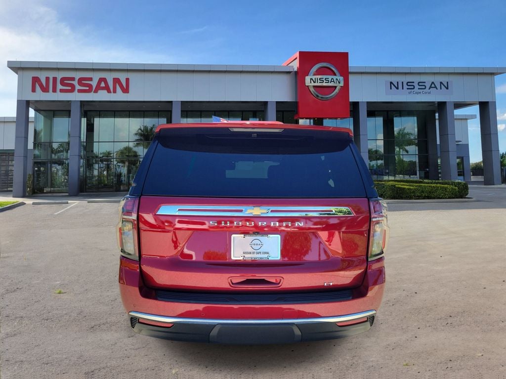 2022 Chevrolet Suburban LT