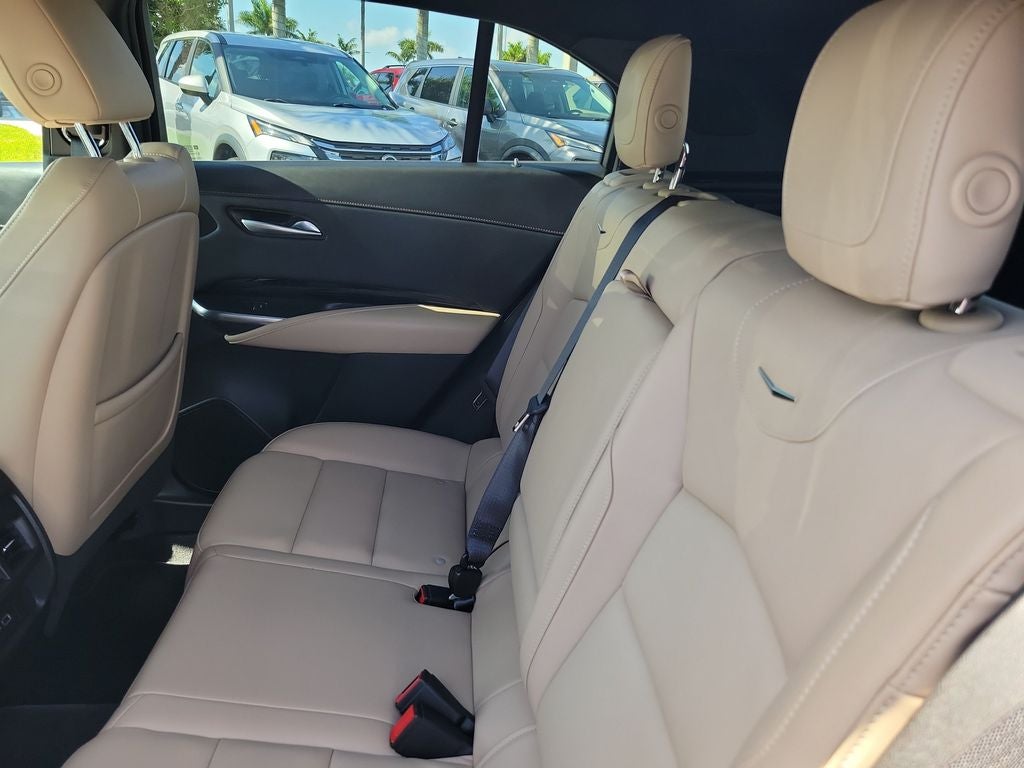 2024 Cadillac XT4 Luxury