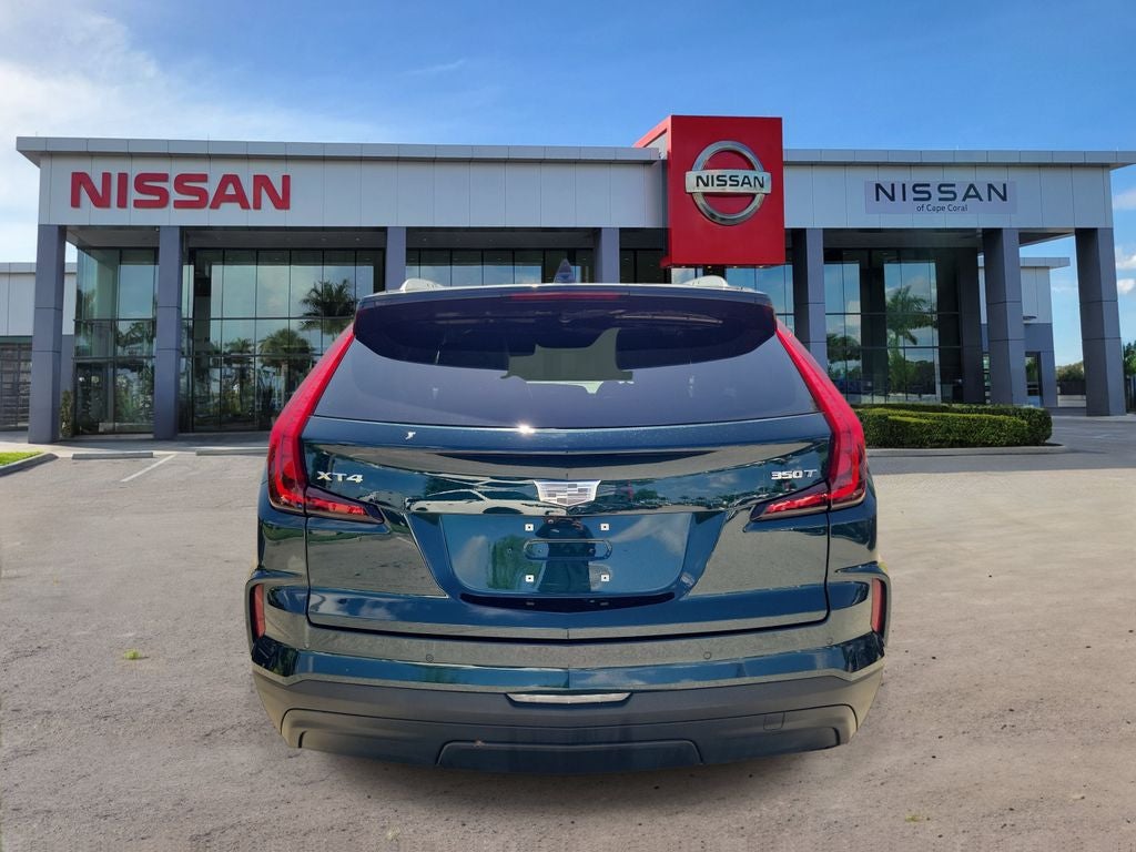 2024 Cadillac XT4 Luxury