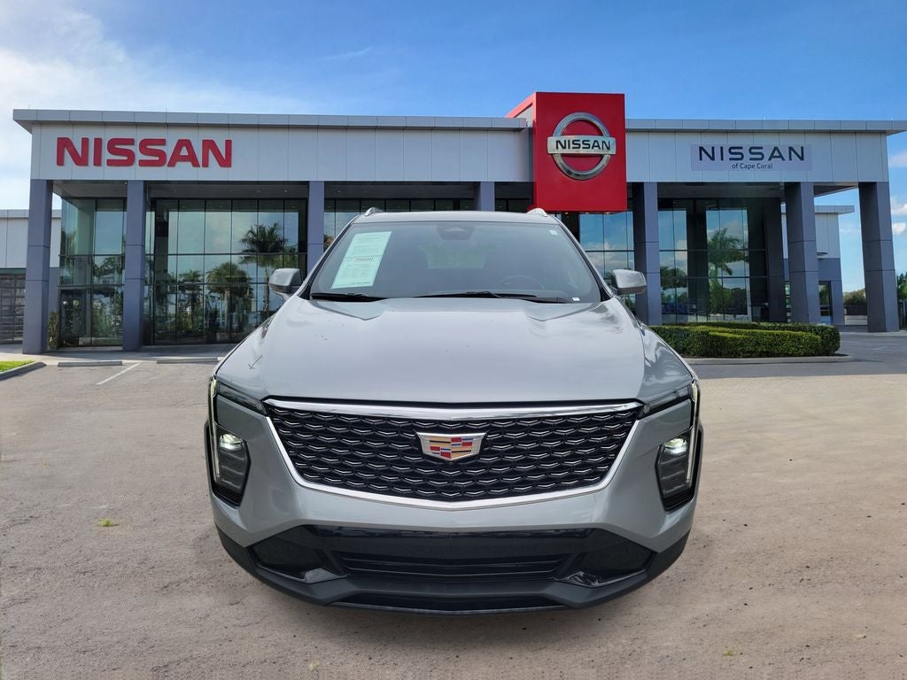 2025 Cadillac XT4 Premium Luxury