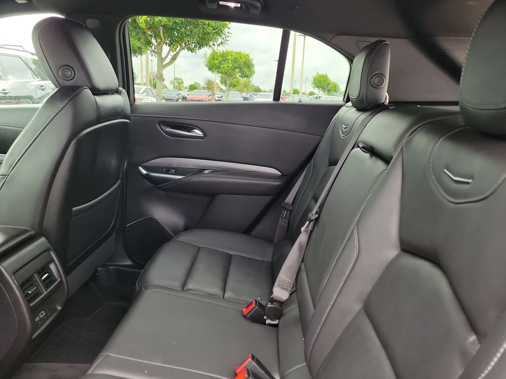 2025 Cadillac XT4 Premium Luxury