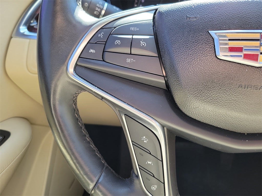 2018 Cadillac XT5 Luxury